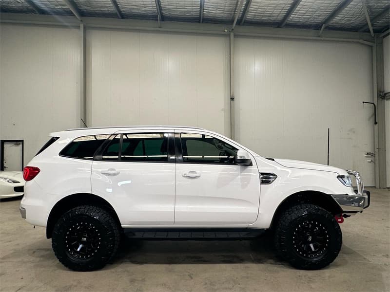 2019 Ford Everest Trend UA II photo 4