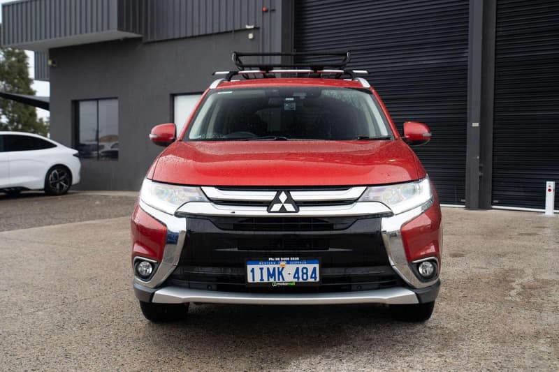 2018 Mitsubishi Outlander LS ZL photo 4