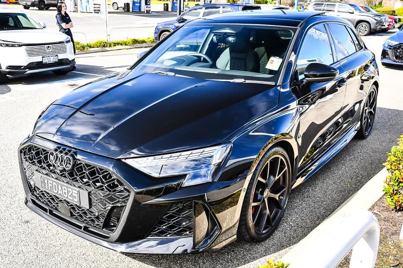 2025 Audi RS3 GY photo 4