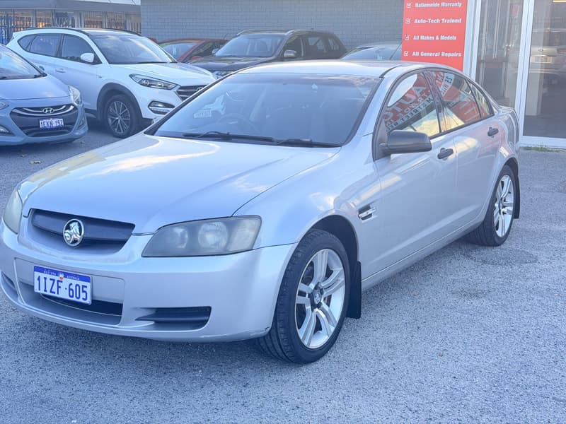2007 Holden COMMODORE OMEGA photo 2