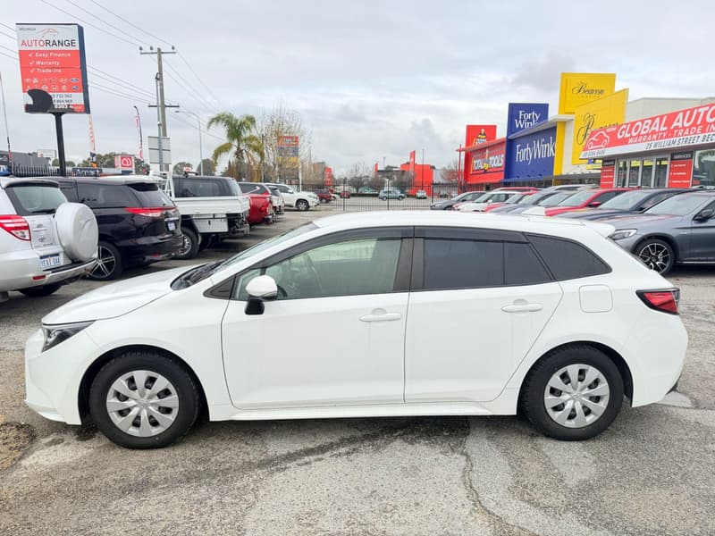 2021 Toyota Corolla GX 2WD HYBRID MXGH10R photo 4