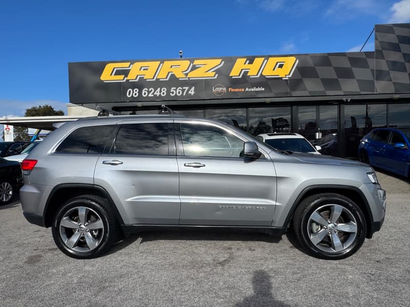 2013 Jeep GRAND CHEROKEE LIMITED (4x4) photo 2
