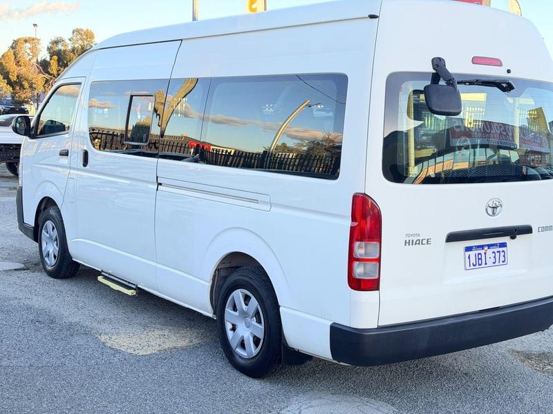 2011 Toyota Hiace COMMUTER TRH223R MY11 UPGRADE photo 4