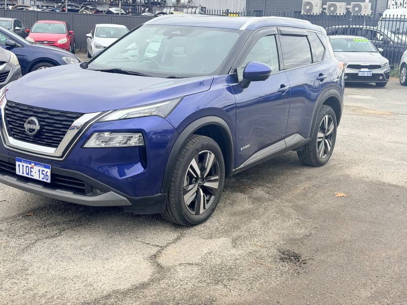 2023 Nissan X-TRAIL ST-L (4WD) e-POWER (HYBRID) photo 3