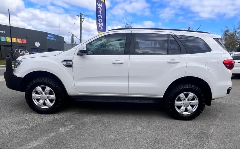 2022 Ford Everest Ambiente UA II 3.2L photo 5