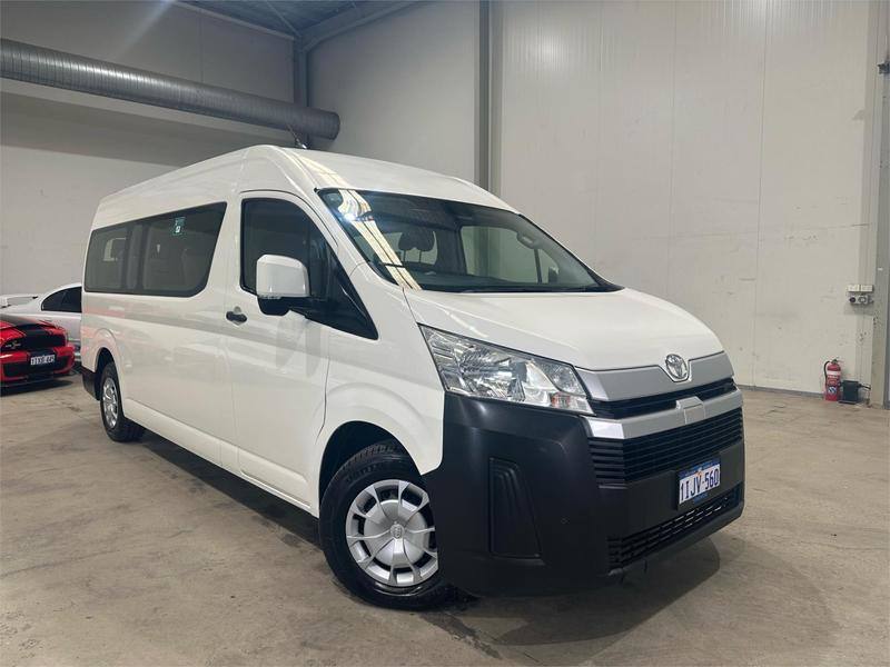 2020 Toyota Hiace Commuter GDH322R photo 3