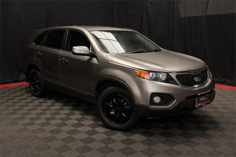 2010 Kia Sorento Si (4x2) XM photo 3