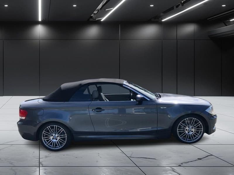 2008 BMW 1 Series 135i E88 photo 2