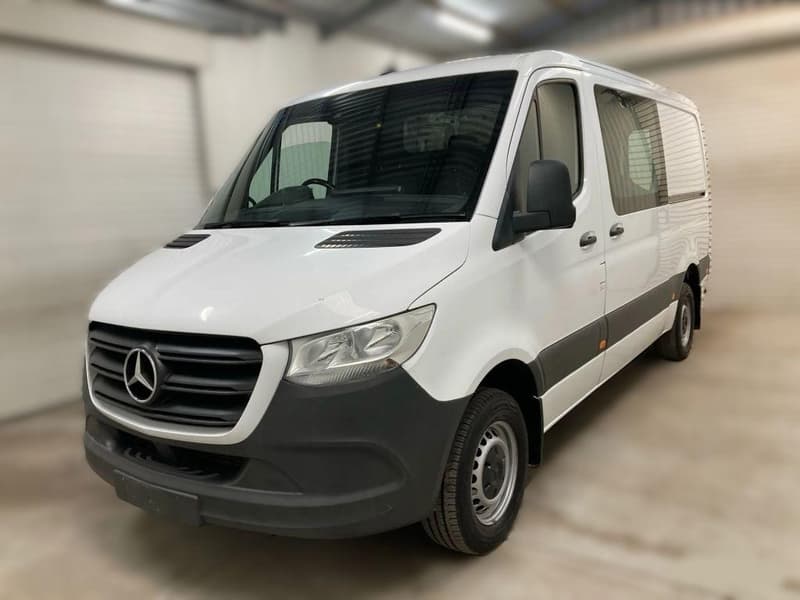 2022 Mercedes-Benz Sprinter 315CDI VS30 MWB Low Roof photo 5