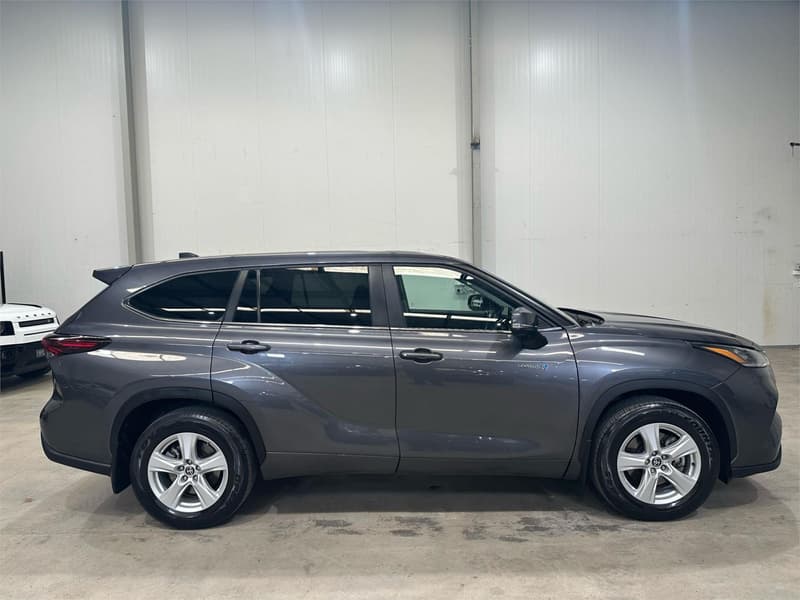 2024 Toyota Kluger GX AXUH78R photo 4
