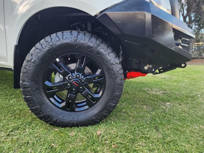 2022 Nissan Navara SL D23 4X4 photo 2
