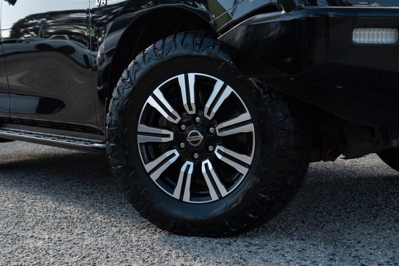2021 Nissan Patrol Ti Y62 photo 2