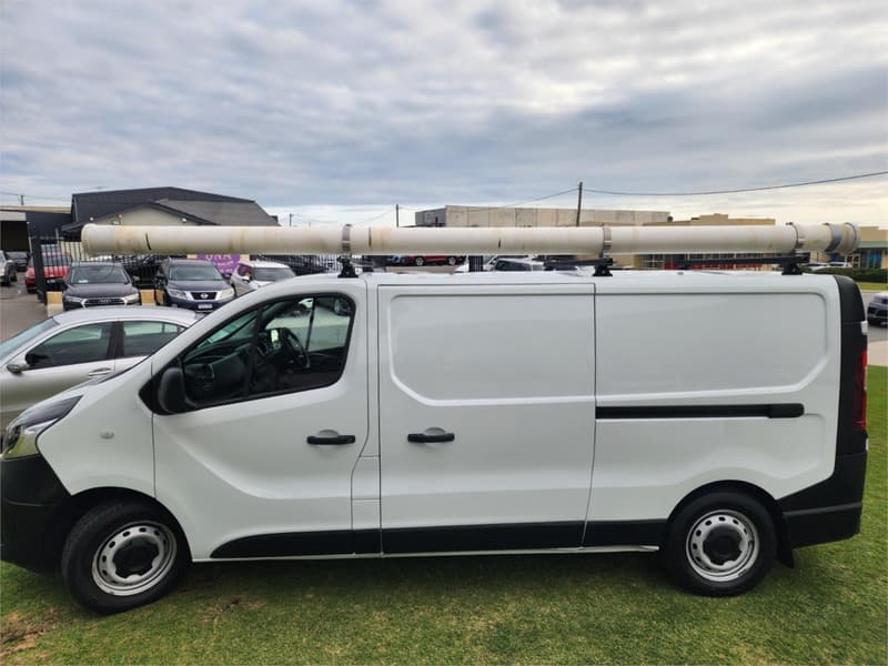 2021 Mitsubishi Express GLX LWB SN MY22 photo 5