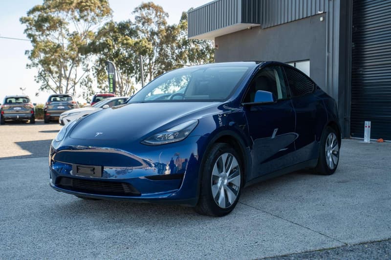 2023 Tesla Model Y Rear-Wheel Drive photo 5