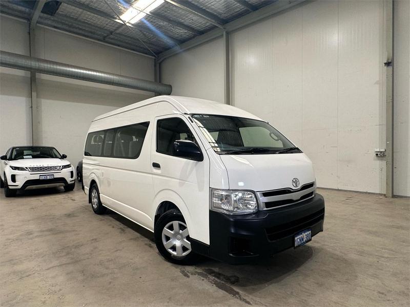 2018 Toyota Hiace Commuter KDH223R photo 3