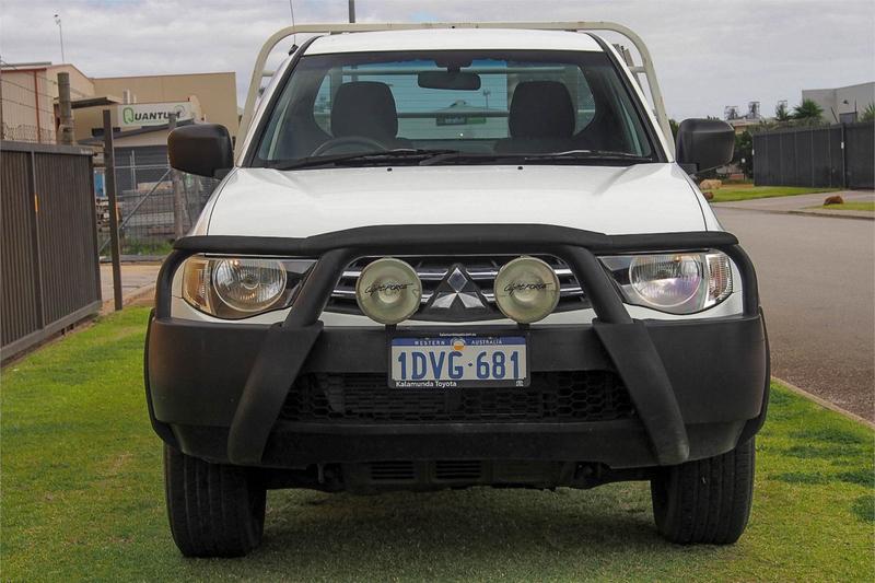 2011 Mitsubishi Triton GLX MN 4X4 photo 5