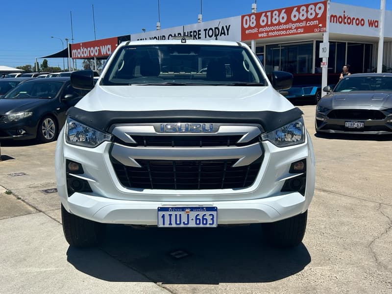 2021 Isuzu D-MAX SX High Ride Rear Wheel Drive photo 2
