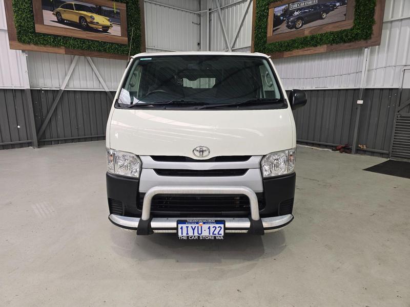 2016 Toyota Hiace KDH201R LWB photo 2