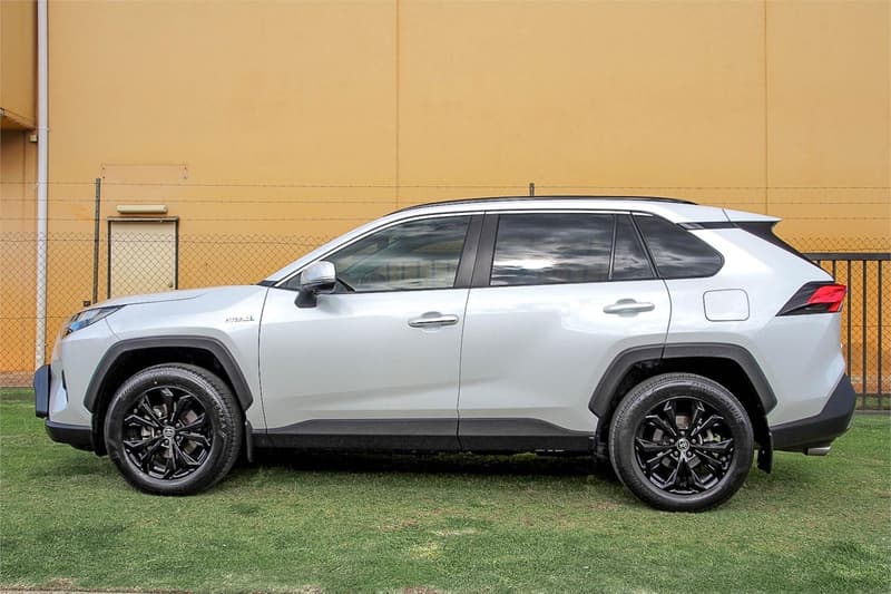 2022 Toyota RAV4 CRUISER (AWD) HYBRID AXAH54R photo 3