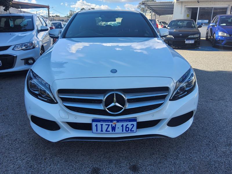 2017 Mercedes-Benz C200 $18999 photo 2