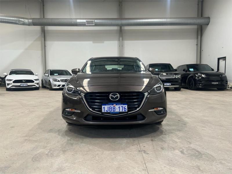 2017 Mazda 3 SP25 GT BN Series photo 3