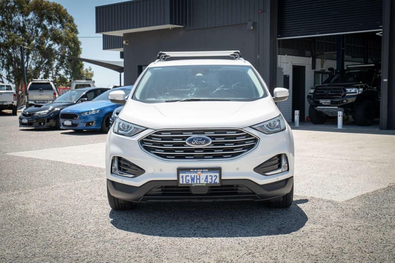 2018 Ford Endura Trend CA photo 5