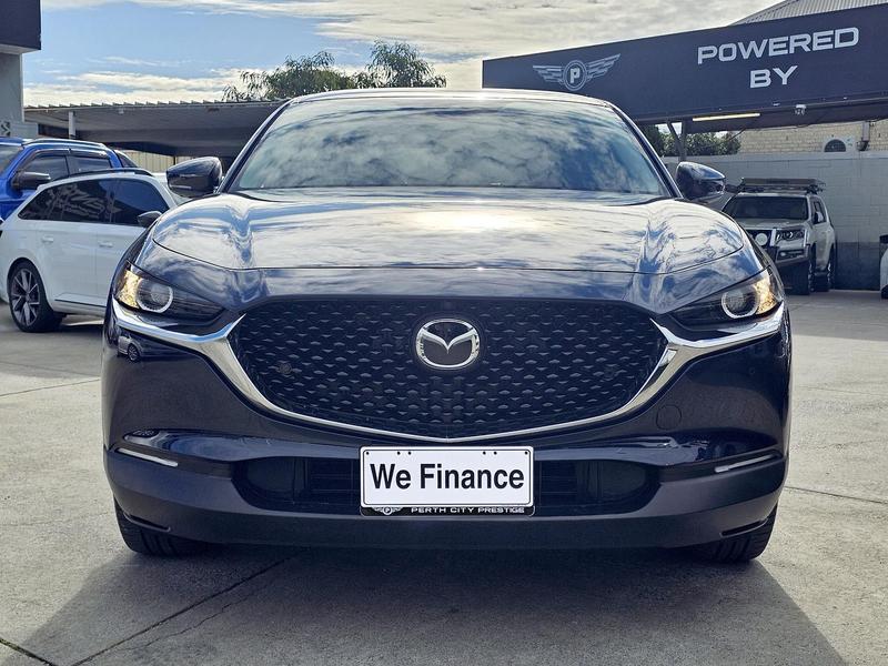2022 Mazda CX-30 G25 Touring DM Series Auto photo 2