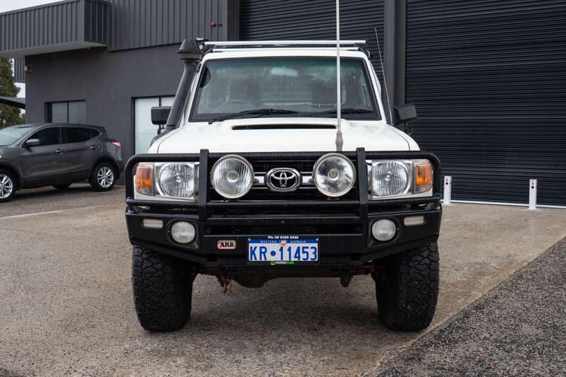 2015 Toyota Landcruiser GXL VDJ79R 4X4 photo 3