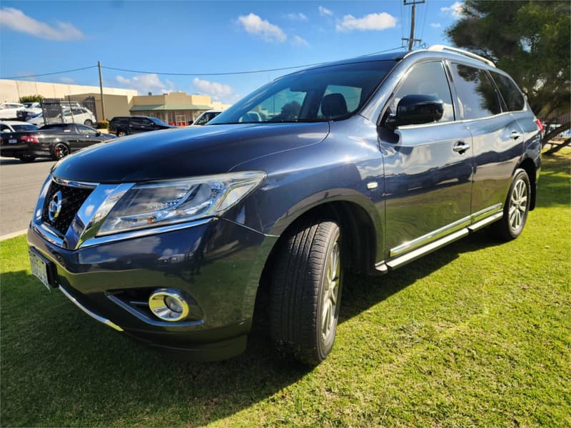 2016 Nissan Pathfinder ST-L (4x2) R52 MY15 UPGRADE photo 4