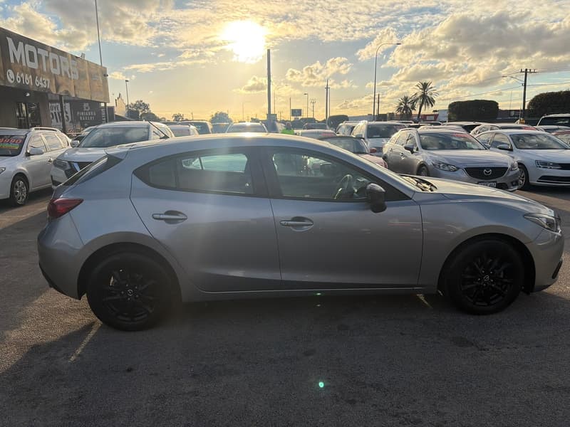 2016 Mazda 3 Neo BM Series photo 3