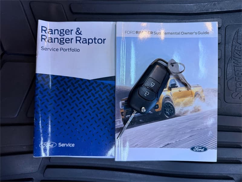 2023 Ford Ranger XL 4X4 2.0L photo 2