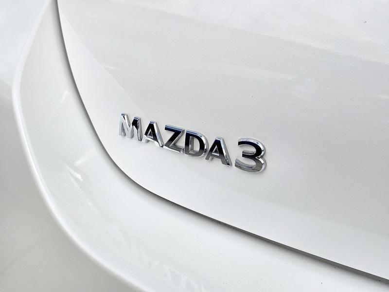 2022 Mazda 3 G20 Evolve BP Series Auto photo 3