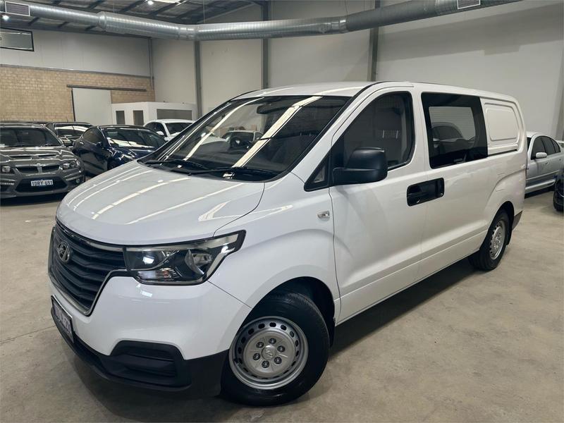 2019 Hyundai iLoad TQ4 — primary photo