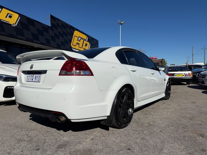2012 Holden COMMODORE SV6 photo 3