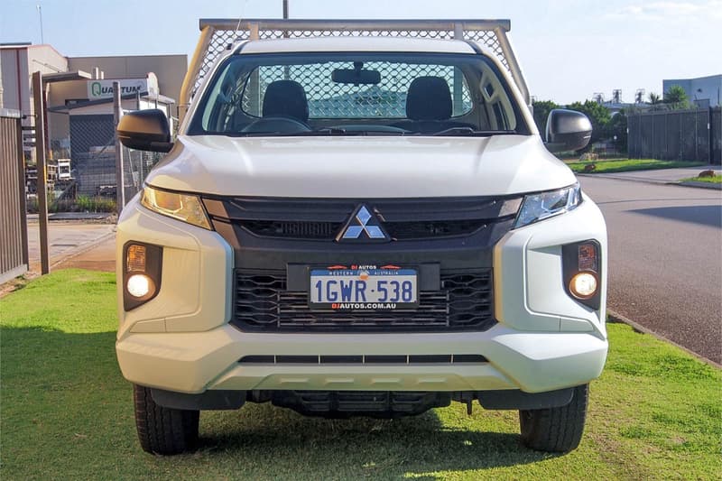 2019 Mitsubishi Triton GLX MR MY19 REAR WHEEL DRIVE photo 5