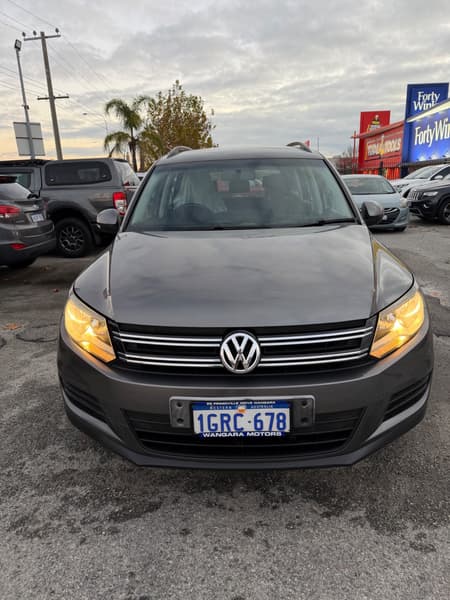 2012 Volkswagen TIGUAN 118 TSI (4x2) — primary photo