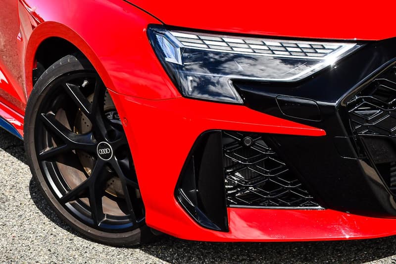 2025 Audi RS3 GY photo 2