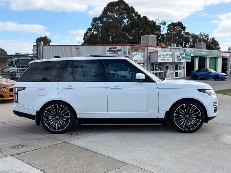 2019 Land Rover Range Rover SDV6 Vogue L405 photo 4