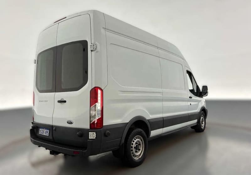 2018 Ford Transit 350L VO LWB Mid Roof photo 4