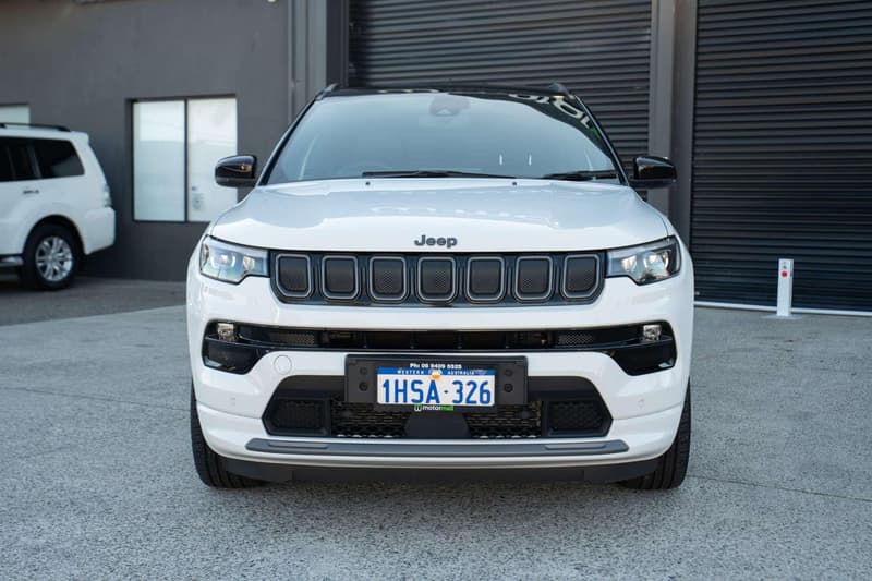2022 Jeep Compass S-Limited M6 photo 4