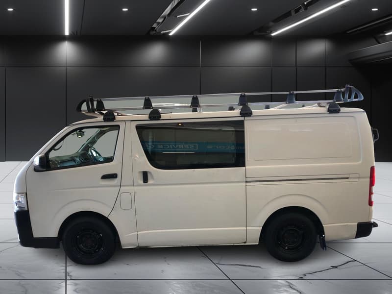 2016 Toyota Hiace KDH201R LWB photo 4