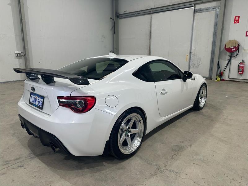 2018 Subaru BRZ ZC6 photo 5