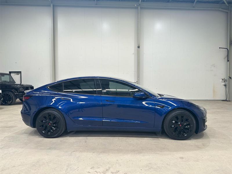 2021 Tesla Model 3 Standard Range Plus photo 4