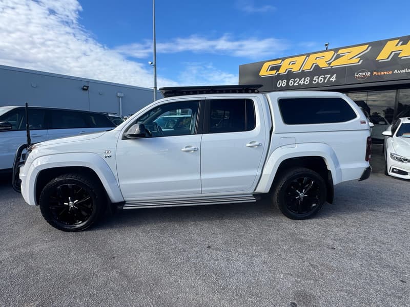 2019 Volkswagen Amarok TDI580 Highline Black 2H 4X4 photo 2