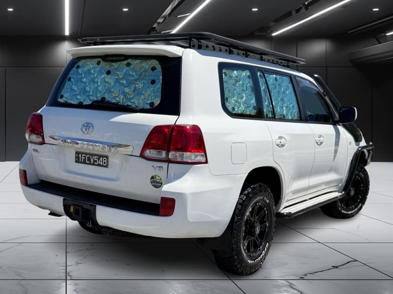 2009 Toyota Landcruiser GXL VDJ200R photo 5