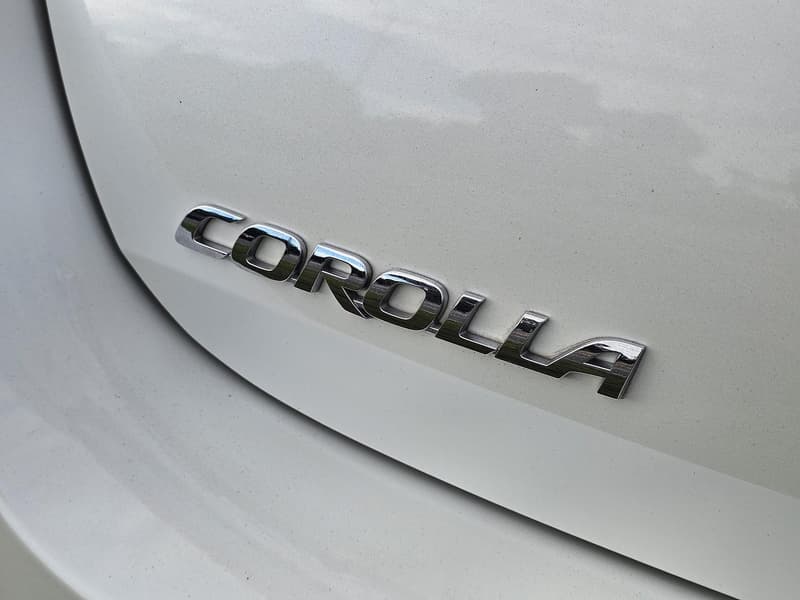 2016 Toyota Corolla SX Auto photo 3