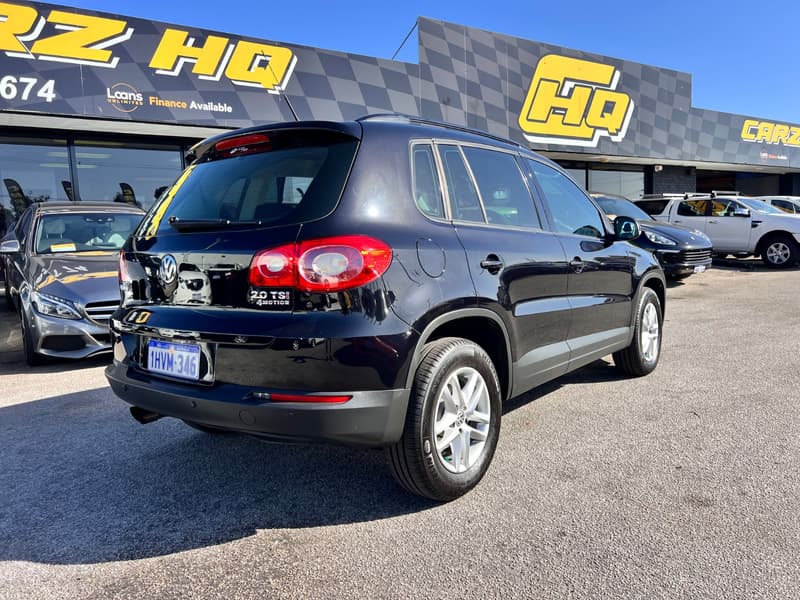 2011 Volkswagen TIGUAN 125 TSI photo 3