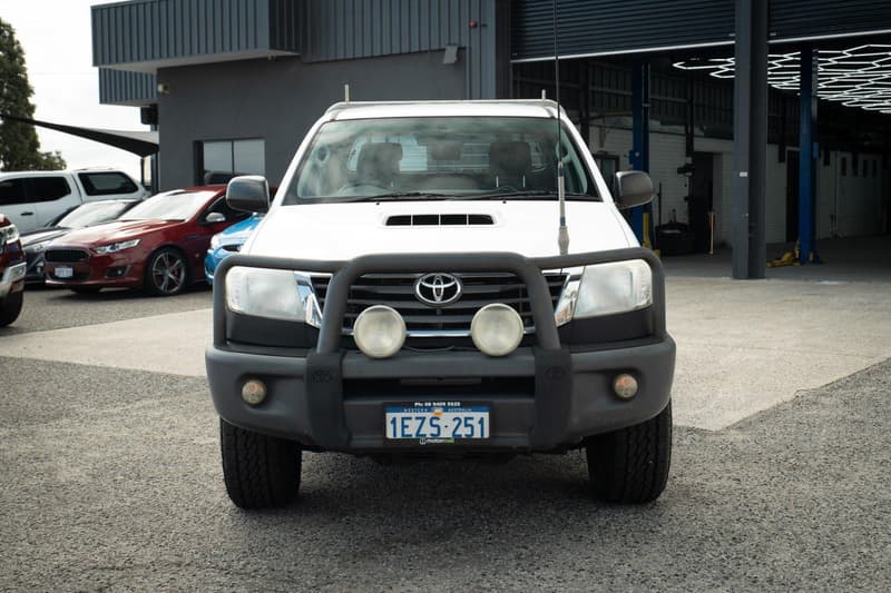 2014 Toyota Hilux SR KUN26R 4X4 photo 4