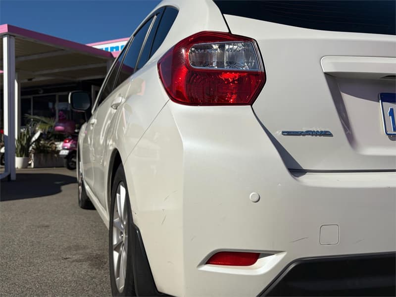 2015 Subaru Impreza 2.0i (AWD) MY14 photo 5