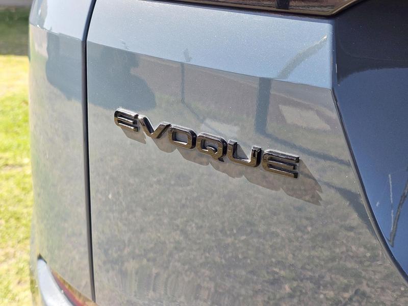 2023 Land Rover Range Rover Evoque P300e Autobiography Auto 4x4 MY24 photo 3